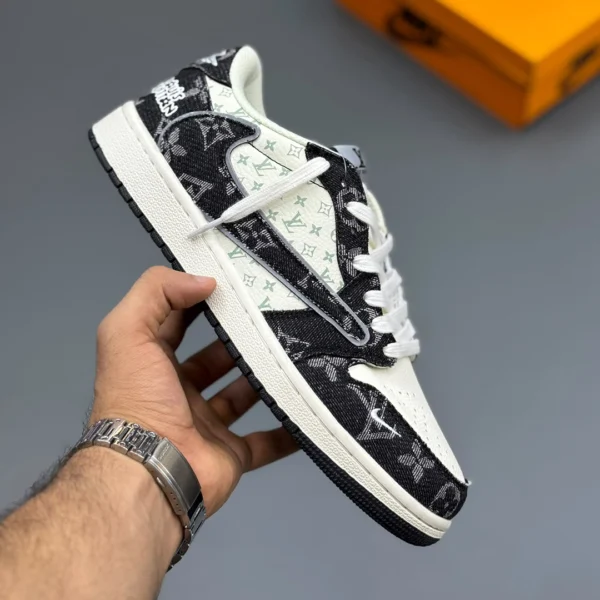 کتانی جردن وان لو تراویس اسکات لویی ویتون مشکی جین Air Jordan 1 Low Travis Scott Louis Vuitton Black Denim