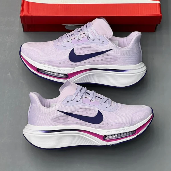 کفش نایک پگاسوس پلاس 2 یاسی سرمه‌ای سرخابی Nike Pegasus Plus