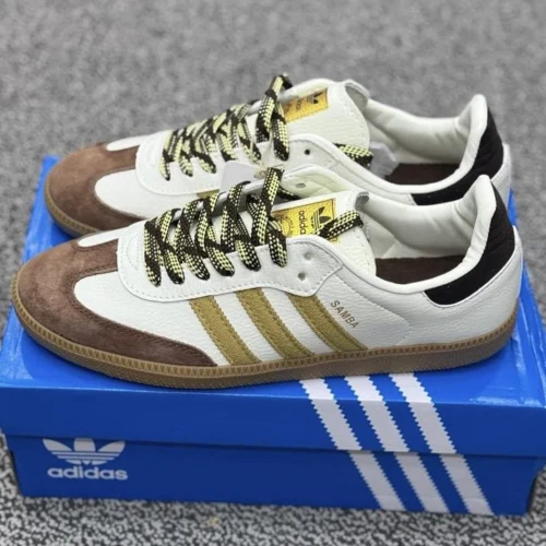 کتونی آدیداس سامبا Adidas Samba کرم قهوه‌ای