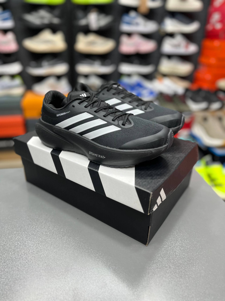 کفش رانینگ آدیداس سوپرنوا 3 مشکی سفید | Adidas Supernova 3 Running Shoes – Black/White