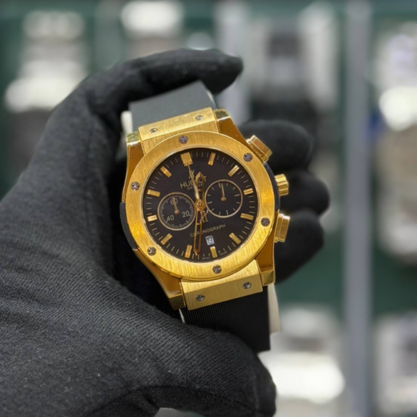 ساعت مچی مردانه هابلوت مدل Classic Fusion Chronograph Gold