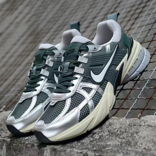کفش نایک V2K ران سبز وینتیج Nike V2K Run Vintage Green HJ4497-300
