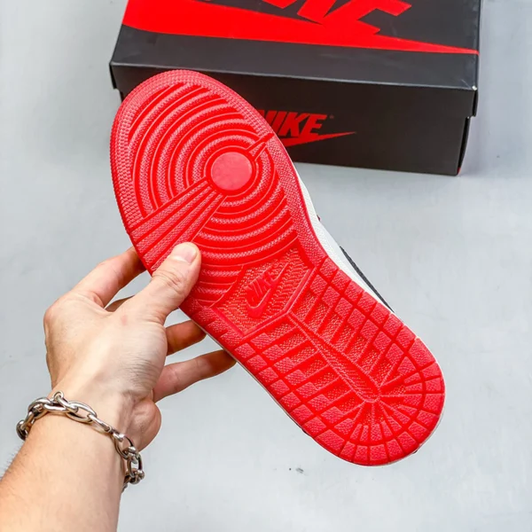 کفش جردن 1 رترو های OG اسپایدرمن Jordan 1 Retro High OG Spider-Man Across the Spider-Verse