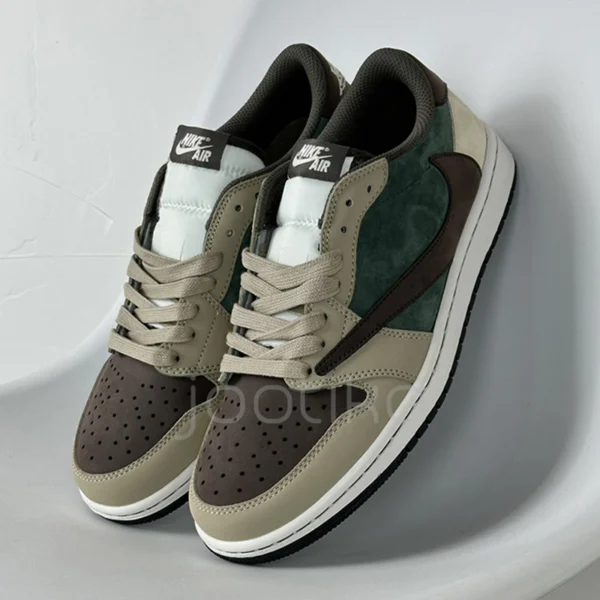 کتونی ایر جردن وان لو Travis Scott x Air Jordan 1 Low OG قهوه‌ای سبز خاکی