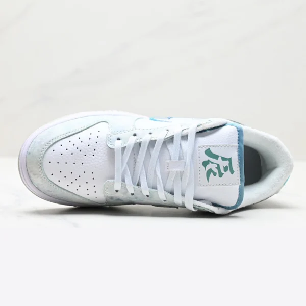 کتونی نایک اس بی دانک لو دراگون Nike SB Dunk Low Dragon