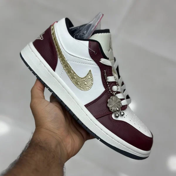 کفش نایک جردن ۱ لو سال اژدها زنانه Jordan 1 Low Year of the Dragon 2024