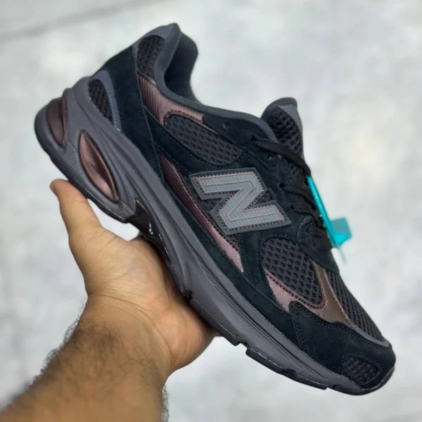 کفش نیوبالانس 2010 مشکی برنزی تیره خاکستری New Balance U2010ETB