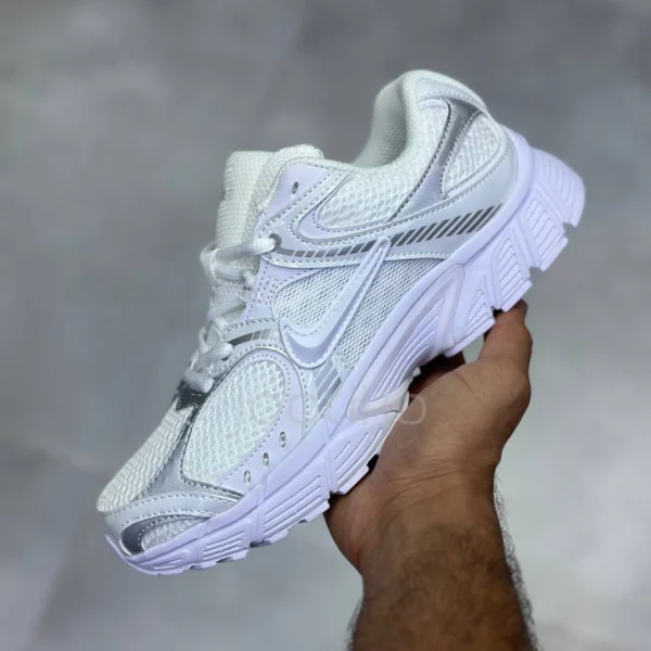 کفش نایک وی فایو آر ان آر سفید سیلور Nike V5 RNR White Metallic Silver