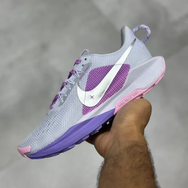کفش نایک ریکت پگاسوس تریل ۵ نقره‌ای بنفش صورتی Nike React Pegasus Trail 5