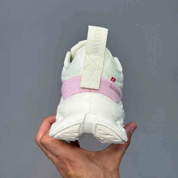 کتونی آن رانینگ کلودتیلت سفید صورتی On Running Cloudtilt 2 LOEWE White Pink