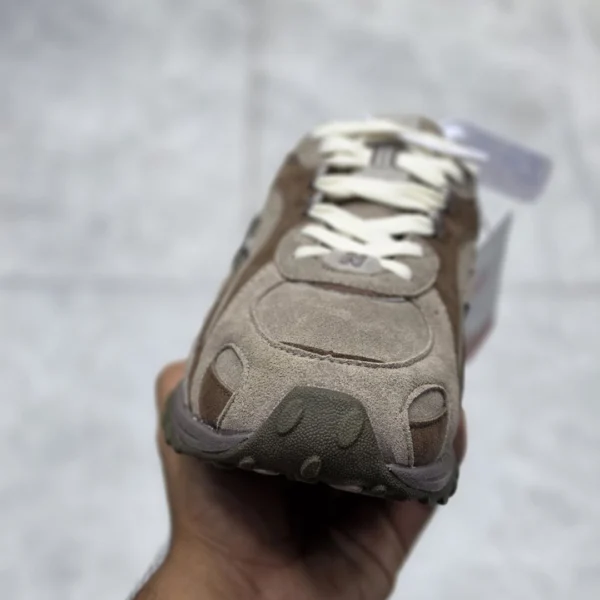 کفش نیوبالانس 204L کاکائو New Balance