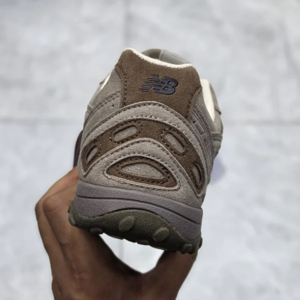 کفش نیوبالانس 204L کاکائو New Balance