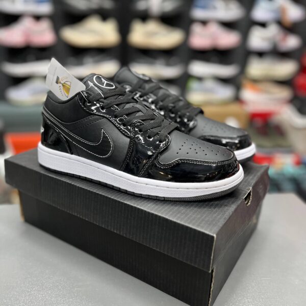کفش کتونی زنانه و مردانه نایک ایر جردن وان لو بنز Nike Air Jordan 1 Low Patent Black