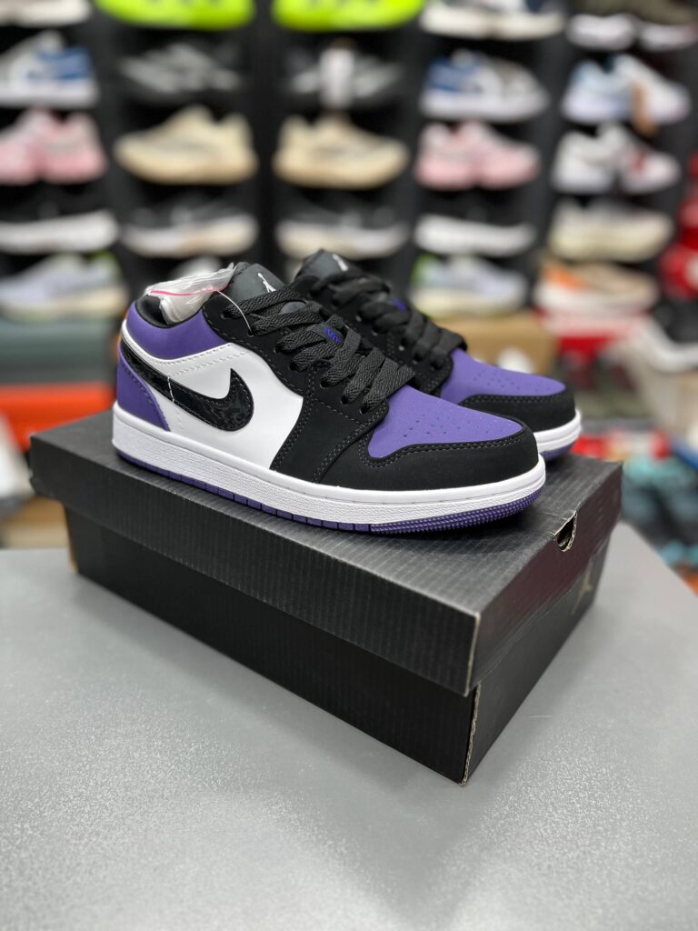 کفش کتونی زنانه و مردانه نایک جردن ۱ Nike jordan 1 low court purple