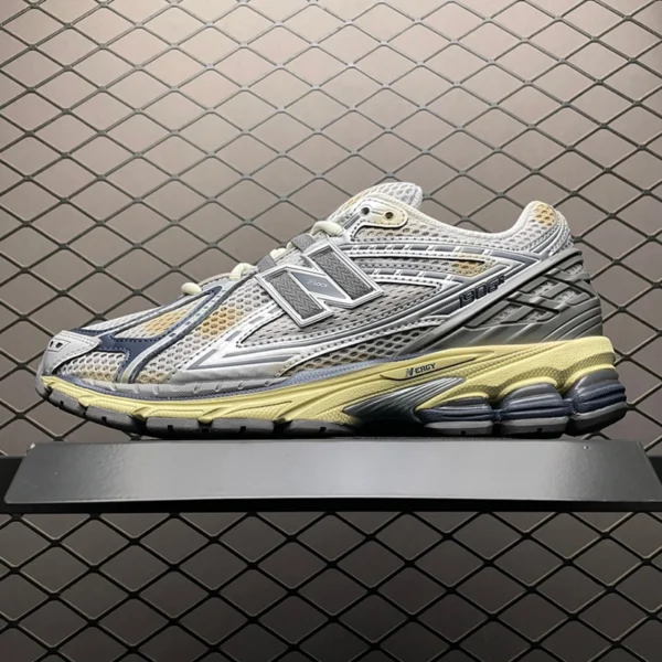 کفش نیوبالانس New Balance 1906R 1906RTI