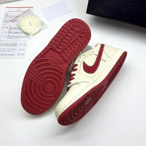 کفش کتونی نایک ایر جردن وان لو تراویس اسکات سوپریم NIKE AIR JORDAN 1 LOW X TRAVIS SCOTT X SUPREME