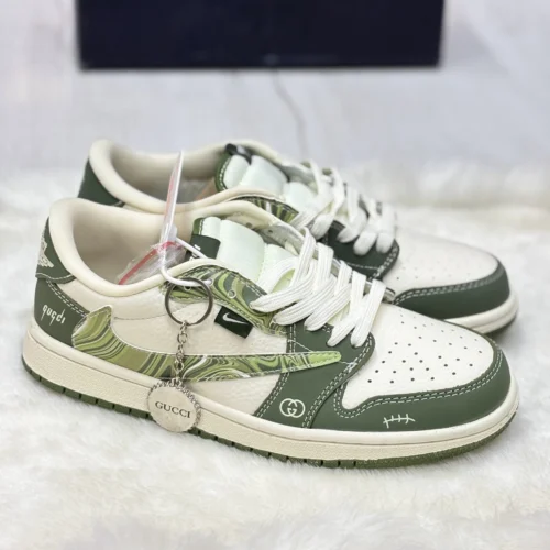 نایک ایر جردن 1 لو تراویس اسکات گوچی NIKE AIR JORDAN 1 LOW TRAVIS SCOTT X GUCCI