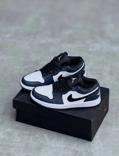 کفش کتونی زنانه و مردانه نایک ایر جردن 1 آرموری نیوی سرمه ای Nike Air Jordan 1 Armory Navy