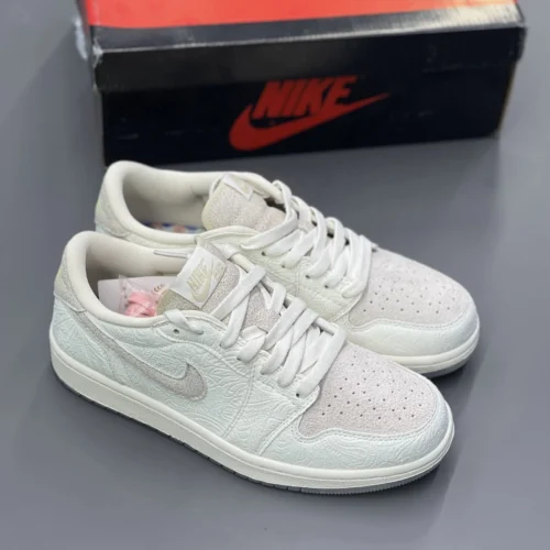 کفش کتونی زنانه و مردانه نایک ایر جردن 1 کریس پاول Nike Air Jordan 1 Low Chris Paul