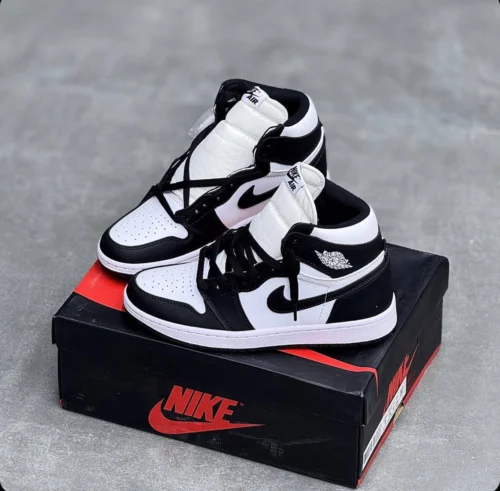 کفش کتونی زنانه و مردانه نایک ایر جردن ۱ ساقدار پاندا Nike Air Jordan 1 High Panda - تصویر 3