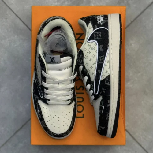 کفش کتونی مردانه نایک ایر جردن 1 تراویس اسکات لویی ویتون NIKE AIR JORDAN 1 TRAVIS SCOTT X LOUIS VUITTON