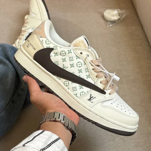کفش کتونی مردانه نایک ایر جردن 1 تراویس اسکات لویی ویتون NIKE AIR JORDAN 1 TRAVIS SCOTT X LOUIS VUITTON - تصویر 6