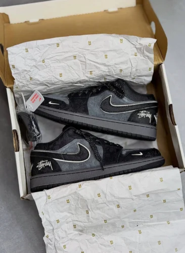 کفش کتونی مردانه نایک ایر جردن وان لو استاسی Nike Air Jordan 1 Low x Stussy