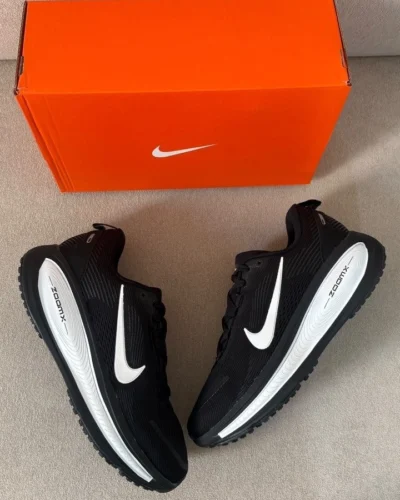 کفش کتونی مردانه نایک ومرو 18 زوم ایکس Nike Vomero 18 Zoom X Running