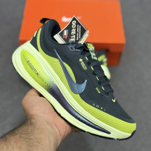 کفش کتونی مردانه نایک ومرو ایر زوم گورتکس ضدآب جی تی ایکس Nike Air Zoom Running Vomero 18 GTX