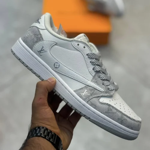 کفش کتونی مردانه نایک ایر جردن 1 تراویس اسکات لویی ویتون NIKE AIR JORDAN 1 TRAVIS SCOTT X LOUIS VUITTON - تصویر 7
